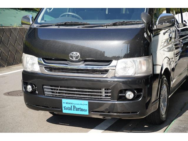 ハイエースバン スーパーGL 2.000cc/ガソリン/サイドスライドガラス/GOODYEAR製バンタイヤ/Wエアーバック/後席シートベルト/純正キーレス/純正盗難防止装置付/ナビ/バックカメラ/ETC/TV/インテリアパネル/(36枚目)