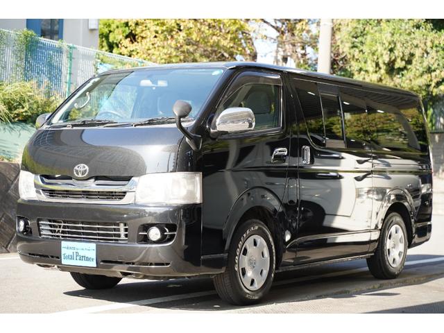 ハイエースバン スーパーGL 2.000cc/ガソリン/サイドスライドガラス/GOODYEAR製バンタイヤ/Wエアーバック/後席シートベルト/純正キーレス/純正盗難防止装置付/ナビ/バックカメラ/ETC/TV/インテリアパネル/(40枚目)