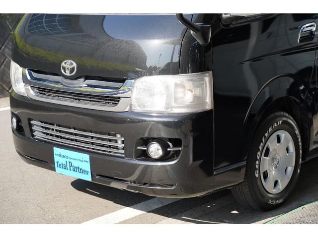 ハイエースバン スーパーGL 2.000cc/ガソリン/サイドスライドガラス/GOODYEAR製バンタイヤ/Wエアーバック/後席シートベルト/純正キーレス/純正盗難防止装置付/ナビ/バックカメラ/ETC/TV/インテリアパネル/(41枚目)