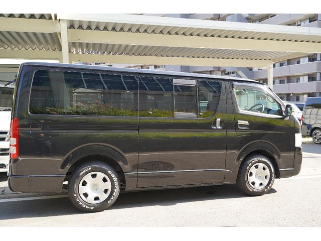 ハイエースバン スーパーGL 2.000cc/ガソリン/サイドスライドガラス/GOODYEAR製バンタイヤ/Wエアーバック/後席シートベルト/純正キーレス/純正盗難防止装置付/ナビ/バックカメラ/ETC/TV/インテリアパネル/(43枚目)