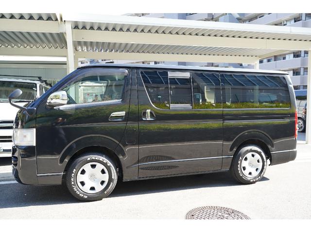 ハイエースバン スーパーGL 2.000cc/ガソリン/サイドスライドガラス/GOODYEAR製バンタイヤ/Wエアーバック/後席シートベルト/純正キーレス/純正盗難防止装置付/ナビ/バックカメラ/ETC/TV/インテリアパネル/(45枚目)