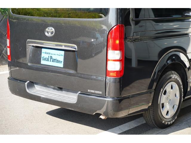 ハイエースバン スーパーGL 2.000cc/ガソリン/サイドスライドガラス/GOODYEAR製バンタイヤ/Wエアーバック/後席シートベルト/純正キーレス/純正盗難防止装置付/ナビ/バックカメラ/ETC/TV/インテリアパネル/(48枚目)