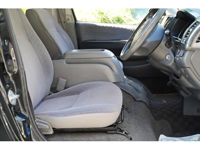 ハイエースバン スーパーGL 2.000cc/ガソリン/サイドスライドガラス/GOODYEAR製バンタイヤ/Wエアーバック/後席シートベルト/純正キーレス/純正盗難防止装置付/ナビ/バックカメラ/ETC/TV/インテリアパネル/(68枚目)