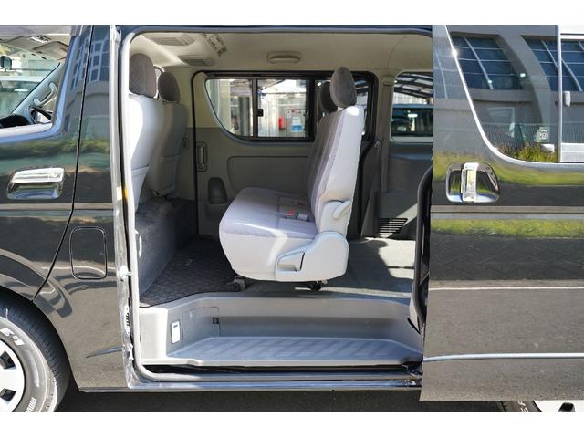 ハイエースバン スーパーGL 2.000cc/ガソリン/サイドスライドガラス/GOODYEAR製バンタイヤ/Wエアーバック/後席シートベルト/純正キーレス/純正盗難防止装置付/ナビ/バックカメラ/ETC/TV/インテリアパネル/(73枚目)