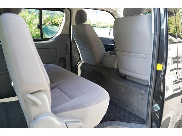 ハイエースバン スーパーGL 2.000cc/ガソリン/サイドスライドガラス/GOODYEAR製バンタイヤ/Wエアーバック/後席シートベルト/純正キーレス/純正盗難防止装置付/ナビ/バックカメラ/ETC/TV/インテリアパネル/(77枚目)