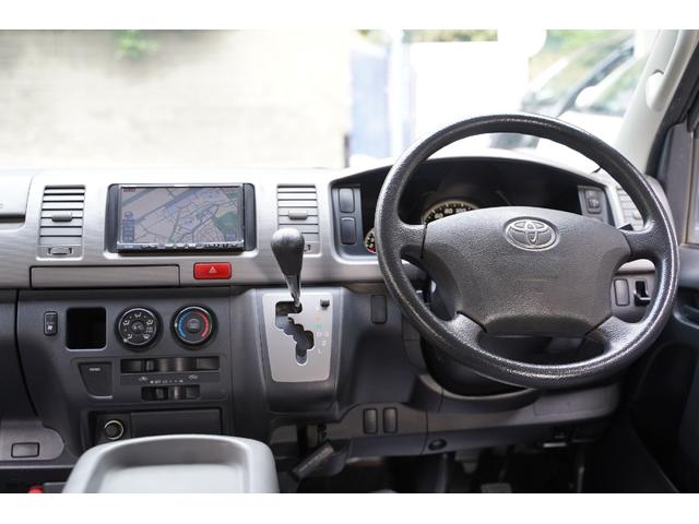 ハイエースバン ロングスーパーGL 2.000cc/ガソリン/YOKOHAMAPARADA/M-technoショックアブソーバー/2インチローダウン/Wエアーバック/純正キーレス/イモビライザー付/パナソニック製ナビ/Bカメラ/ETC/(10枚目)