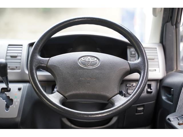 ハイエースバン ロングスーパーGL 2.000cc/ガソリン/YOKOHAMAPARADA/M-technoショックアブソーバー/2インチローダウン/Wエアーバック/純正キーレス/イモビライザー付/パナソニック製ナビ/Bカメラ/ETC/(15枚目)