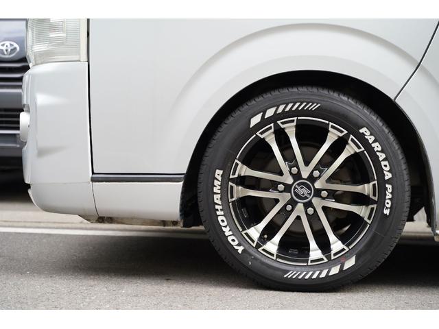 ハイエースバン ロングスーパーGL 2.000cc/ガソリン/YOKOHAMAPARADA/M-technoショックアブソーバー/2インチローダウン/Wエアーバック/純正キーレス/イモビライザー付/パナソニック製ナビ/Bカメラ/ETC/(23枚目)