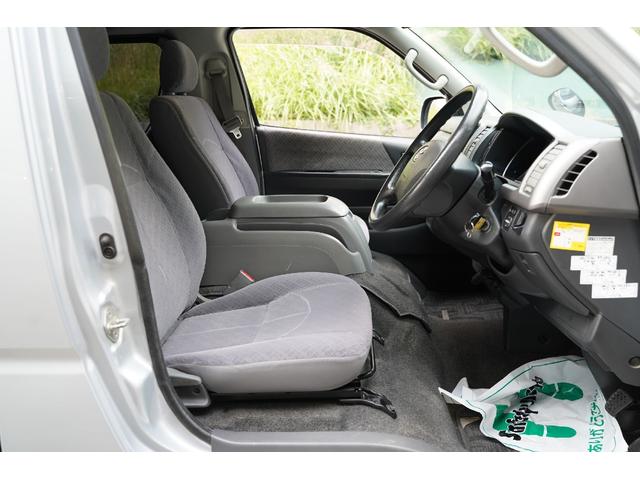 ハイエースバン ロングスーパーGL 2.000cc/ガソリン/YOKOHAMAPARADA/M-technoショックアブソーバー/2インチローダウン/Wエアーバック/純正キーレス/イモビライザー付/パナソニック製ナビ/Bカメラ/ETC/(66枚目)