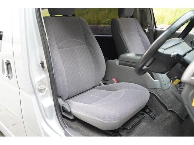 ハイエースバン ロングスーパーGL 2.000cc/ガソリン/YOKOHAMAPARADA/M-technoショックアブソーバー/2インチローダウン/Wエアーバック/純正キーレス/イモビライザー付/パナソニック製ナビ/Bカメラ/ETC/(67枚目)