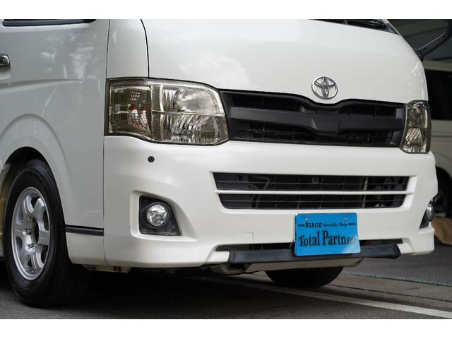 ハイエースバン ロングスーパーGL 3.000cc/ディーゼルターボ/3型/純正HIDヘッドライトユニット/純正クリアランスソナー/Wエアーバック/玄武ローダウンキット/サイドスライドガラス/キーレス/ナビ/バックカメラ/TV/ETC(6枚目)