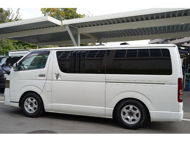 ハイエースバン ロングスーパーGL 3.000cc/ディーゼルターボ/3型/純正HIDヘッドライトユニット/純正クリアランスソナー/Wエアーバック/玄武ローダウンキット/サイドスライドガラス/キーレス/ナビ/バックカメラ/TV/ETC(41枚目)