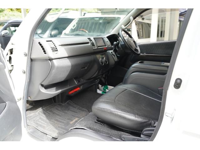 ハイエースバン ロングスーパーGL 3.000cc/ディーゼルターボ/3型/純正HIDヘッドライトユニット/純正クリアランスソナー/Wエアーバック/玄武ローダウンキット/サイドスライドガラス/キーレス/ナビ/バックカメラ/TV/ETC(66枚目)