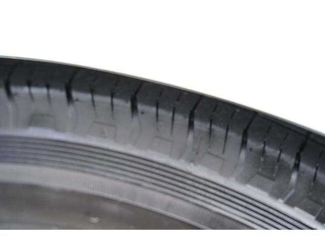 ハイエースバン ロングスーパーGL 3.000cc/ディーゼルターボ/3型/純正HIDヘッドライトユニット/純正クリアランスソナー/Wエアーバック/玄武ローダウンキット/サイドスライドガラス/キーレス/ナビ/バックカメラ/TV/ETC(75枚目)