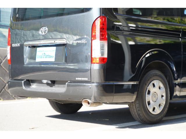 ハイエースバン スーパーＧＬ　ダークプライム　４ＷＤ／３．０００ｃｃ／ディーゼルターボ／ＬＥＤヘッドライトユニット／ダンロップ製バンタイヤ２０２３年製／コーナーセンサー／スマートキー／プッシュスタート／純正ナビ／ＮＳＺＴ－Ｗ６６Ｔ／ブルートゥース（8枚目）