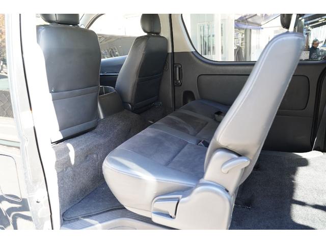 ハイエースバン スーパーＧＬ　ダークプライム　４ＷＤ／３．０００ｃｃ／ディーゼルターボ／ＬＥＤヘッドライトユニット／ダンロップ製バンタイヤ２０２３年製／コーナーセンサー／スマートキー／プッシュスタート／純正ナビ／ＮＳＺＴ－Ｗ６６Ｔ／ブルートゥース（76枚目）