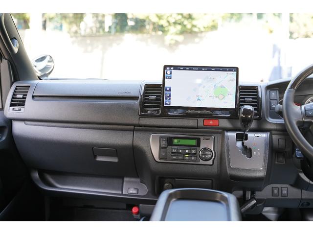 ハイエースバン スーパーGL ダークプライムII 7型/2.800cc/4WD/ワンオーナー/寒冷地仕様/前登録東京管轄/TSS/LDA/PKSB/TRDエアロ/パノラミックビュー/両側電動ドア/デジタルインナーミラー/パナソニック10インチナビ/(11枚目)