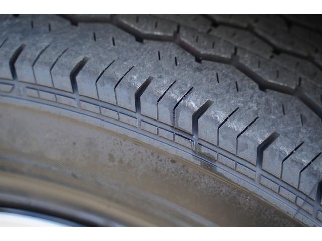 ハイエースバン スーパーGL ダークプライムII 7型/2.800cc/4WD/ワンオーナー/寒冷地仕様/前登録東京管轄/TSS/LDA/PKSB/TRDエアロ/パノラミックビュー/両側電動ドア/デジタルインナーミラー/パナソニック10インチナビ/(28枚目)