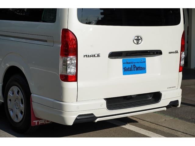 ハイエースバン スーパーGL ダークプライムII 7型/2.800cc/4WD/ワンオーナー/寒冷地仕様/前登録東京管轄/TSS/LDA/PKSB/TRDエアロ/パノラミックビュー/両側電動ドア/デジタルインナーミラー/パナソニック10インチナビ/(55枚目)