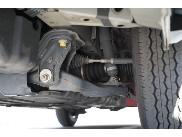 ハイエースバン スーパーGL ダークプライムII 7型/2.800cc/4WD/ワンオーナー/寒冷地仕様/前登録東京管轄/TSS/LDA/PKSB/TRDエアロ/パノラミックビュー/両側電動ドア/デジタルインナーミラー/パナソニック10インチナビ/(57枚目)