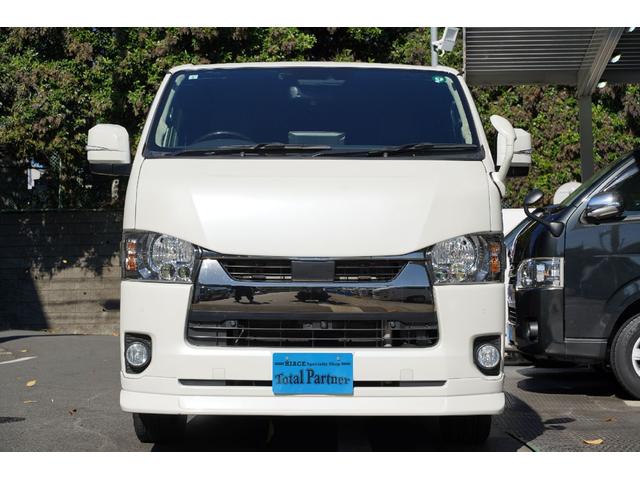 ハイエースバン スーパーＧＬ　ダークプライムＩＩ　４ＷＤ／寒冷地仕様／６型／２．８００ｃｃ／ディーゼルターボ／バレンティーＬＥＤテール／ＷＡＬＤ製１７インチＡＷ／アベスト製ウィンカードアミラー／アルパインビックＸナビ／Ｗエアーバック／スマートキー／（2枚目）