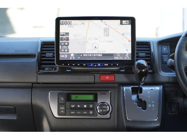 ハイエースバン スーパーＧＬ　ダークプライムＩＩ　４ＷＤ／寒冷地仕様／６型／２．８００ｃｃ／ディーゼルターボ／バレンティーＬＥＤテール／ＷＡＬＤ製１７インチＡＷ／アベスト製ウィンカードアミラー／アルパインビックＸナビ／Ｗエアーバック／スマートキー／（5枚目）