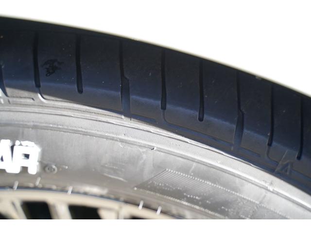 ハイエースバン スーパーＧＬ　ダークプライムＩＩ　４ＷＤ／寒冷地仕様／６型／２．８００ｃｃ／ディーゼルターボ／バレンティーＬＥＤテール／ＷＡＬＤ製１７インチＡＷ／アベスト製ウィンカードアミラー／アルパインビックＸナビ／Ｗエアーバック／スマートキー／（28枚目）