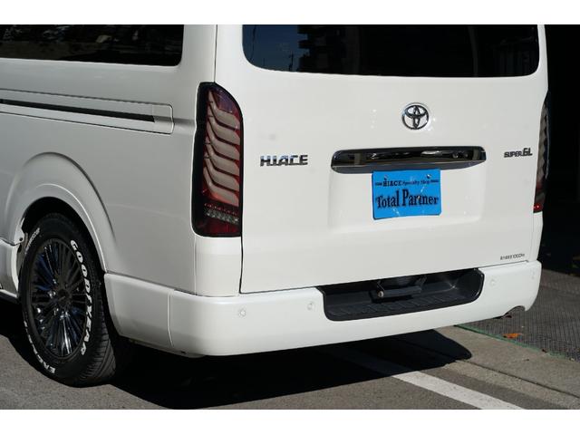 ハイエースバン スーパーＧＬ　ダークプライムＩＩ　４ＷＤ／寒冷地仕様／６型／２．８００ｃｃ／ディーゼルターボ／バレンティーＬＥＤテール／ＷＡＬＤ製１７インチＡＷ／アベスト製ウィンカードアミラー／アルパインビックＸナビ／Ｗエアーバック／スマートキー／（48枚目）