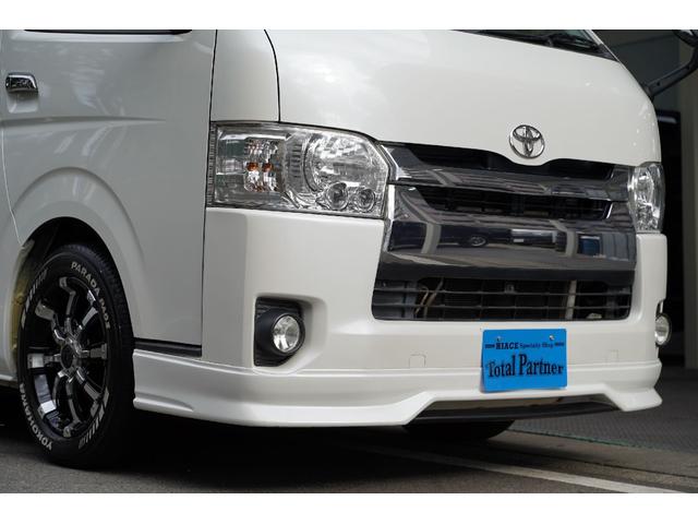 ハイエースバン ロングスーパーＧＬ　ガソリン／２．０００ｃｃ／６速ＡＴ／記録簿有／両側電動スライドドア／スマートキー／プッシュスタート／Ｗエアーバック／ナビ／Ｂカメラ／１７インチＡＷ／ＹＯＫＯＨＡＭＡタイア／２０２３年製／ブルトゥース／（6枚目）