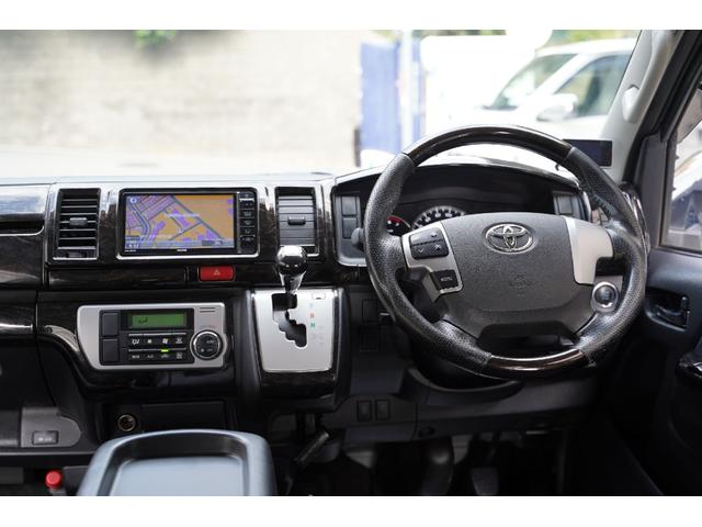 ハイエースバン ロングスーパーＧＬ　ガソリン／２．０００ｃｃ／６速ＡＴ／記録簿有／両側電動スライドドア／スマートキー／プッシュスタート／Ｗエアーバック／ナビ／Ｂカメラ／１７インチＡＷ／ＹＯＫＯＨＡＭＡタイア／２０２３年製／ブルトゥース／（10枚目）