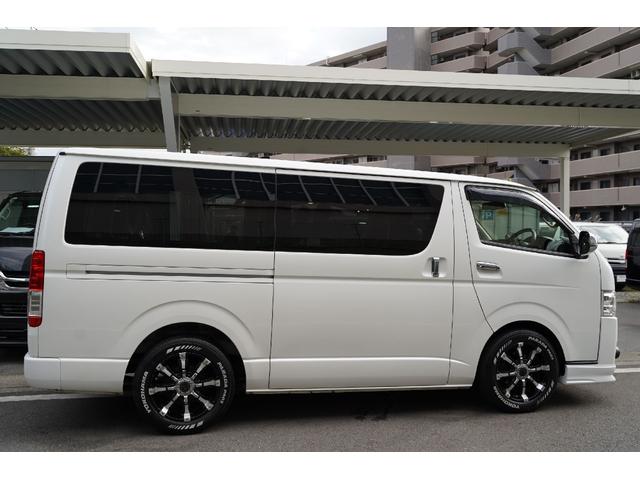 ハイエースバン ロングスーパーＧＬ　ガソリン／２．０００ｃｃ／６速ＡＴ／記録簿有／両側電動スライドドア／スマートキー／プッシュスタート／Ｗエアーバック／ナビ／Ｂカメラ／１７インチＡＷ／ＹＯＫＯＨＡＭＡタイア／２０２３年製／ブルトゥース／（43枚目）