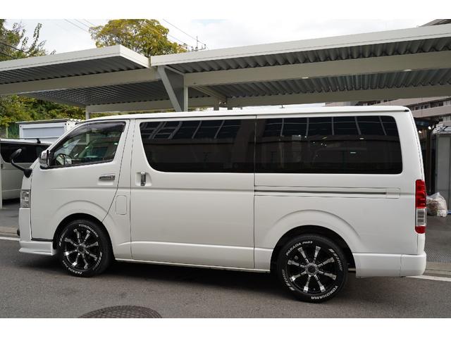 ハイエースバン ロングスーパーＧＬ　ガソリン／２．０００ｃｃ／６速ＡＴ／記録簿有／両側電動スライドドア／スマートキー／プッシュスタート／Ｗエアーバック／ナビ／Ｂカメラ／１７インチＡＷ／ＹＯＫＯＨＡＭＡタイア／２０２３年製／ブルトゥース／（44枚目）