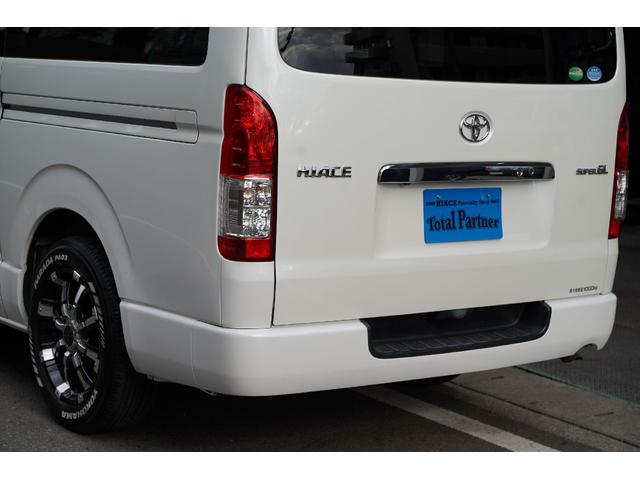 ハイエースバン ロングスーパーＧＬ　ガソリン／２．０００ｃｃ／６速ＡＴ／記録簿有／両側電動スライドドア／スマートキー／プッシュスタート／Ｗエアーバック／ナビ／Ｂカメラ／１７インチＡＷ／ＹＯＫＯＨＡＭＡタイア／２０２３年製／ブルトゥース／（48枚目）