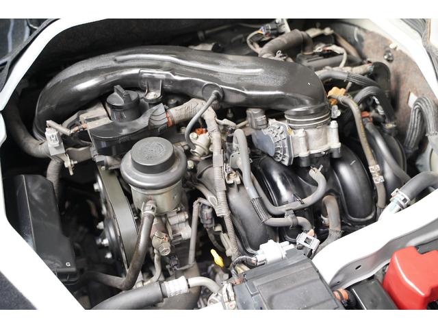 ハイエースバン ロングスーパーＧＬ　ガソリン／２．０００ｃｃ／６速ＡＴ／記録簿有／両側電動スライドドア／スマートキー／プッシュスタート／Ｗエアーバック／ナビ／Ｂカメラ／１７インチＡＷ／ＹＯＫＯＨＡＭＡタイア／２０２３年製／ブルトゥース／（57枚目）