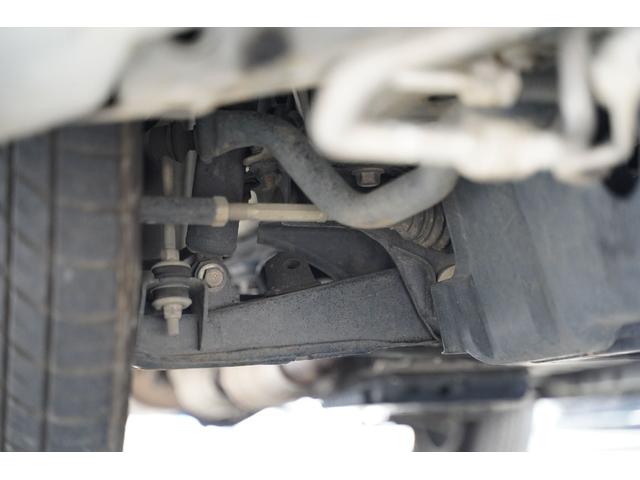 ハイエースバン ロングスーパーＧＬ　ガソリン／２．０００ｃｃ／６速ＡＴ／記録簿有／両側電動スライドドア／スマートキー／プッシュスタート／Ｗエアーバック／ナビ／Ｂカメラ／１７インチＡＷ／ＹＯＫＯＨＡＭＡタイア／２０２３年製／ブルトゥース／（58枚目）