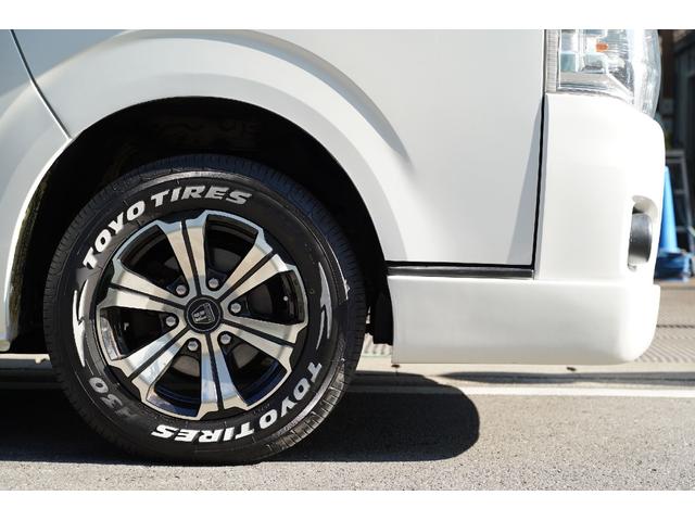 ハイエースバン ロングスーパーＧＬプライムセレ　４ＷＤ／３．０００ｃｃ／ディーゼルターボ／Ｗエアーバック／ＥＳＳＥＸコンフォートシャックル／純正ＨＩＤヘッドライト／ＬＥＤフォグランプ／サイドスライドガラス／バレンティＬＥＤテール／ナビ／Ｂカメラ／（25枚目）
