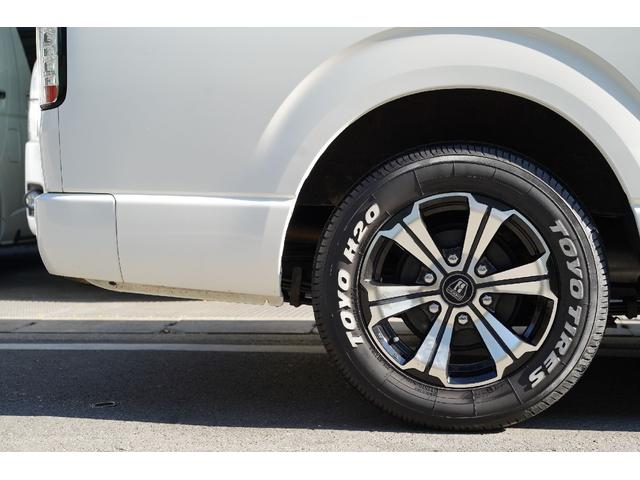 ハイエースバン ロングスーパーＧＬプライムセレ　４ＷＤ／３．０００ｃｃ／ディーゼルターボ／Ｗエアーバック／ＥＳＳＥＸコンフォートシャックル／純正ＨＩＤヘッドライト／ＬＥＤフォグランプ／サイドスライドガラス／バレンティＬＥＤテール／ナビ／Ｂカメラ／（26枚目）
