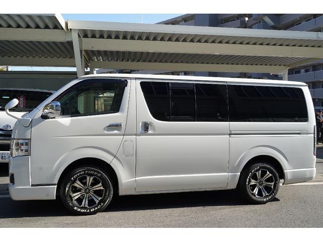 ハイエースバン ロングスーパーＧＬプライムセレ　４ＷＤ／３．０００ｃｃ／ディーゼルターボ／Ｗエアーバック／ＥＳＳＥＸコンフォートシャックル／純正ＨＩＤヘッドライト／ＬＥＤフォグランプ／サイドスライドガラス／バレンティＬＥＤテール／ナビ／Ｂカメラ／（42枚目）