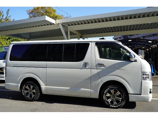 ハイエースバン ロングスーパーＧＬプライムセレ　４ＷＤ／３．０００ｃｃ／ディーゼルターボ／Ｗエアーバック／ＥＳＳＥＸコンフォートシャックル／純正ＨＩＤヘッドライト／ＬＥＤフォグランプ／サイドスライドガラス／バレンティＬＥＤテール／ナビ／Ｂカメラ／（44枚目）