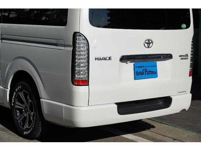 ハイエースバン ロングスーパーＧＬプライムセレ　４ＷＤ／３．０００ｃｃ／ディーゼルターボ／Ｗエアーバック／ＥＳＳＥＸコンフォートシャックル／純正ＨＩＤヘッドライト／ＬＥＤフォグランプ／サイドスライドガラス／バレンティＬＥＤテール／ナビ／Ｂカメラ／（48枚目）