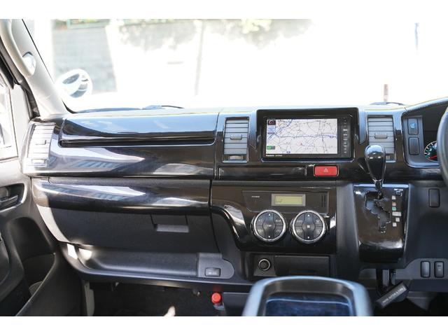 ハイエースバン ロングスーパーＧＬプライムセレ　４ＷＤ／３．０００ｃｃ／ディーゼルターボ／Ｗエアーバック／ＥＳＳＥＸコンフォートシャックル／純正ＨＩＤヘッドライト／ＬＥＤフォグランプ／サイドスライドガラス／バレンティＬＥＤテール／ナビ／Ｂカメラ／（63枚目）