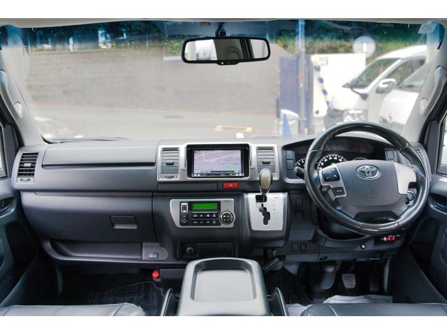 ハイエースバン ロングスーパーＧＬ　３．０００ｃｃ／ディーゼルターボ／ワンオーナー／バットフェイス／玄武ショック／ＥＳＳＥＸ１８インチＡＷ／ＴＯＹＯバンタイヤ／スマートキー／ＬＥＤテールライト／ナビ／ブルートゥース／Ｂカメラ／クルコン／（4枚目）