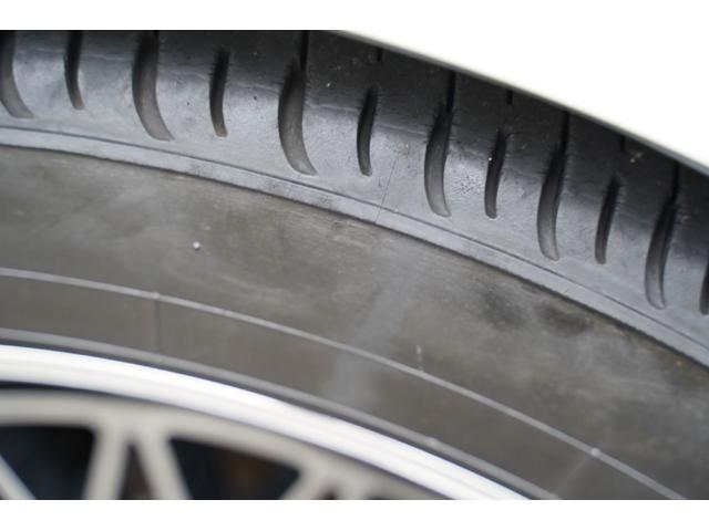 ハイエースバン ロングスーパーＧＬ　３．０００ｃｃ／ディーゼルターボ／ワンオーナー／バットフェイス／玄武ショック／ＥＳＳＥＸ１８インチＡＷ／ＴＯＹＯバンタイヤ／スマートキー／ＬＥＤテールライト／ナビ／ブルートゥース／Ｂカメラ／クルコン／（28枚目）