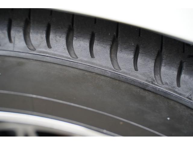 ハイエースバン ロングスーパーＧＬ　３．０００ｃｃ／ディーゼルターボ／ワンオーナー／バットフェイス／玄武ショック／ＥＳＳＥＸ１８インチＡＷ／ＴＯＹＯバンタイヤ／スマートキー／ＬＥＤテールライト／ナビ／ブルートゥース／Ｂカメラ／クルコン／（29枚目）