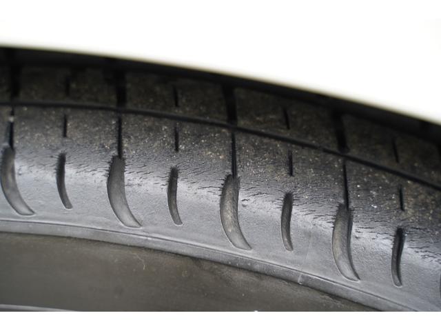 ハイエースバン ロングスーパーＧＬ　３．０００ｃｃ／ディーゼルターボ／ワンオーナー／バットフェイス／玄武ショック／ＥＳＳＥＸ１８インチＡＷ／ＴＯＹＯバンタイヤ／スマートキー／ＬＥＤテールライト／ナビ／ブルートゥース／Ｂカメラ／クルコン／（30枚目）