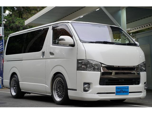 ハイエースバン ロングスーパーＧＬ　３．０００ｃｃ／ディーゼルターボ／ワンオーナー／バットフェイス／玄武ショック／ＥＳＳＥＸ１８インチＡＷ／ＴＯＹＯバンタイヤ／スマートキー／ＬＥＤテールライト／ナビ／ブルートゥース／Ｂカメラ／クルコン／（32枚目）