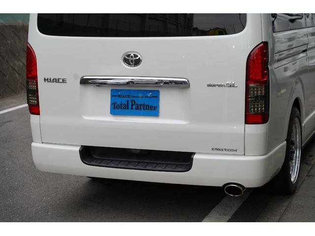ハイエースバン ロングスーパーＧＬ　３．０００ｃｃ／ディーゼルターボ／ワンオーナー／バットフェイス／玄武ショック／ＥＳＳＥＸ１８インチＡＷ／ＴＯＹＯバンタイヤ／スマートキー／ＬＥＤテールライト／ナビ／ブルートゥース／Ｂカメラ／クルコン／（50枚目）
