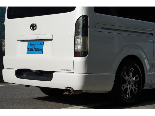 ハイエースバン スーパーＧＬ　ダークプライム　２．０００ｃｃ／ガソリン／６速ＡＴ／両側電動スライドドア／スマートキー／Ｗエアーバック／ＴＲＤホイール／モデリスタＬＥＤリップ／デジタルインナーミラー／ＥＴＣ２．０／ナビ／Ｂカメラ／ブルートゥース／（8枚目）