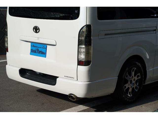 ハイエースバン スーパーＧＬ　ダークプライム　２．０００ｃｃ／ガソリン／６速ＡＴ／両側電動スライドドア／スマートキー／Ｗエアーバック／ＴＲＤホイール／モデリスタＬＥＤリップ／デジタルインナーミラー／ＥＴＣ２．０／ナビ／Ｂカメラ／ブルートゥース／（56枚目）