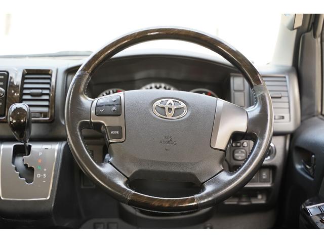 ハイエースバン スーパーＧＬ　ダークプライム　２．０００ｃｃ／ガソリン／６速ＡＴ／両側電動スライドドア／スマートキー／Ｗエアーバック／ＴＲＤホイール／モデリスタＬＥＤリップ／デジタルインナーミラー／ＥＴＣ２．０／ナビ／Ｂカメラ／ブルートゥース／（64枚目）